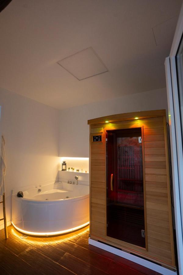 Apartment Luxury Moscatell 15 *